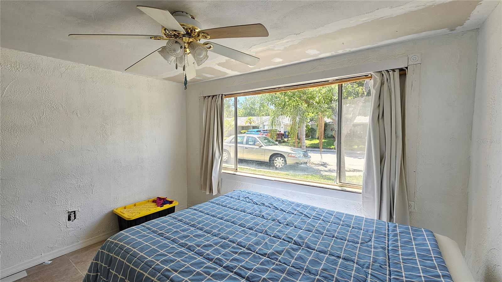 BEACON SQUARE - Residential