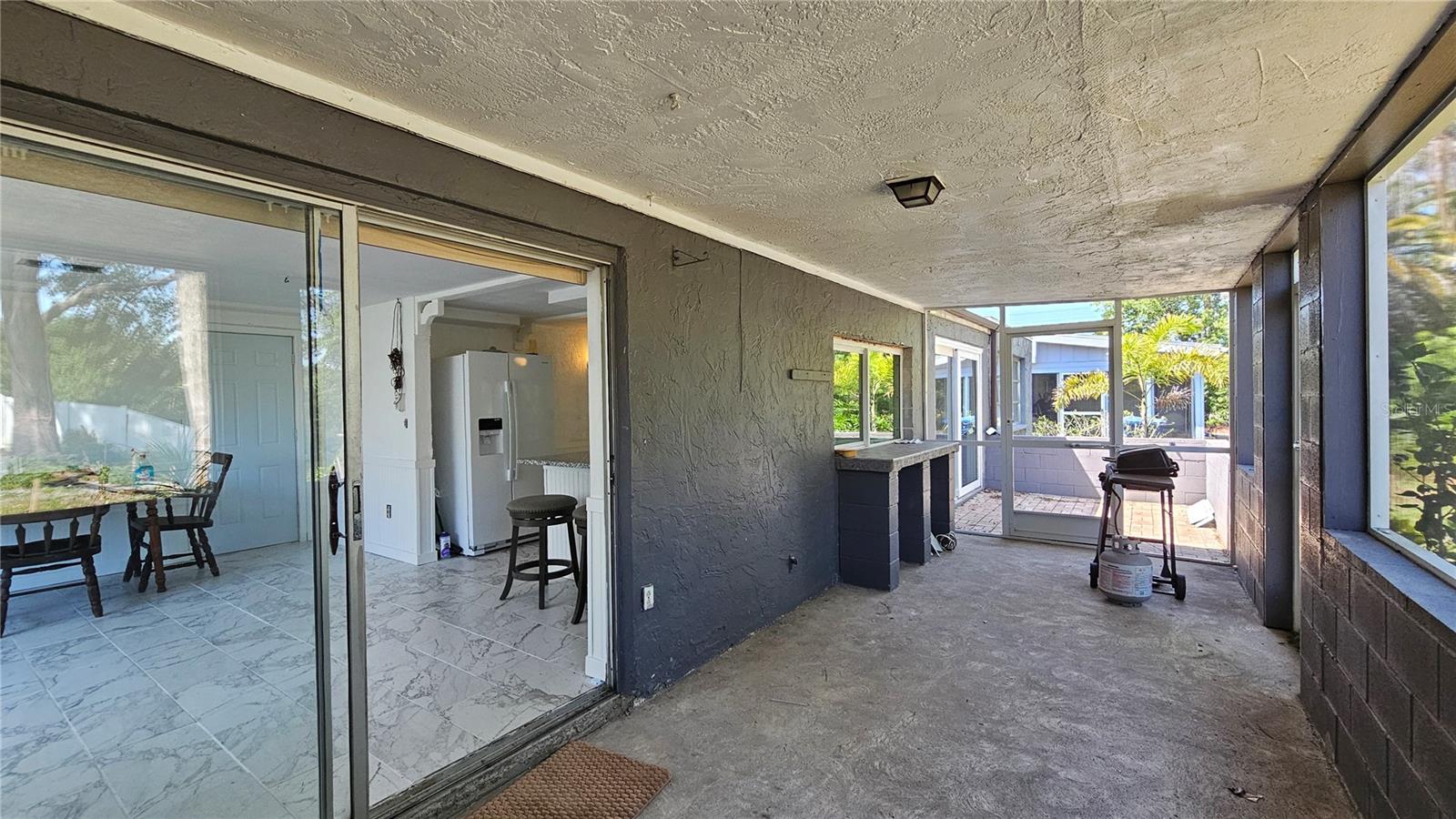 BEACON SQUARE - Residential