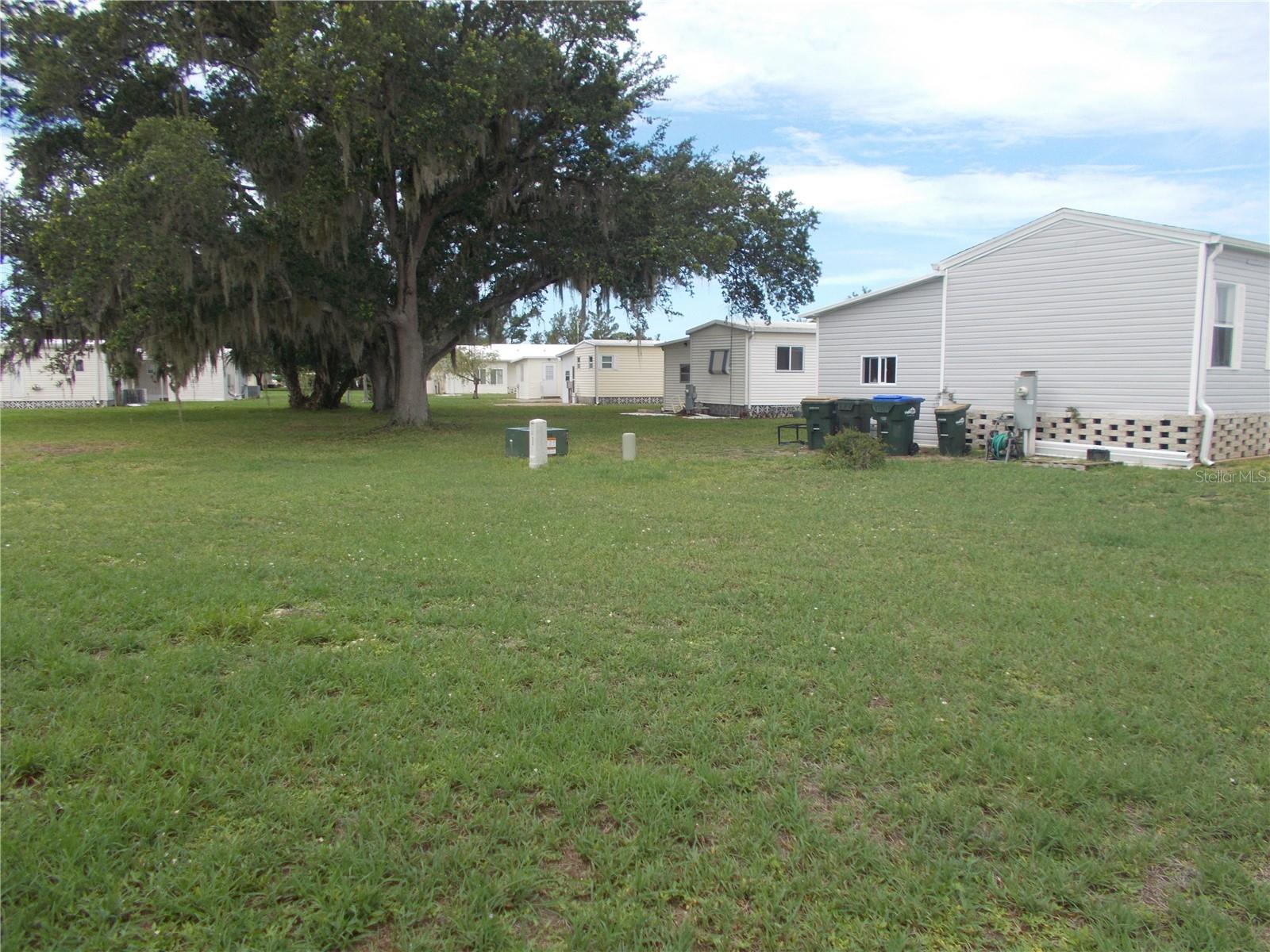 HOLIDAY PARK - Residential