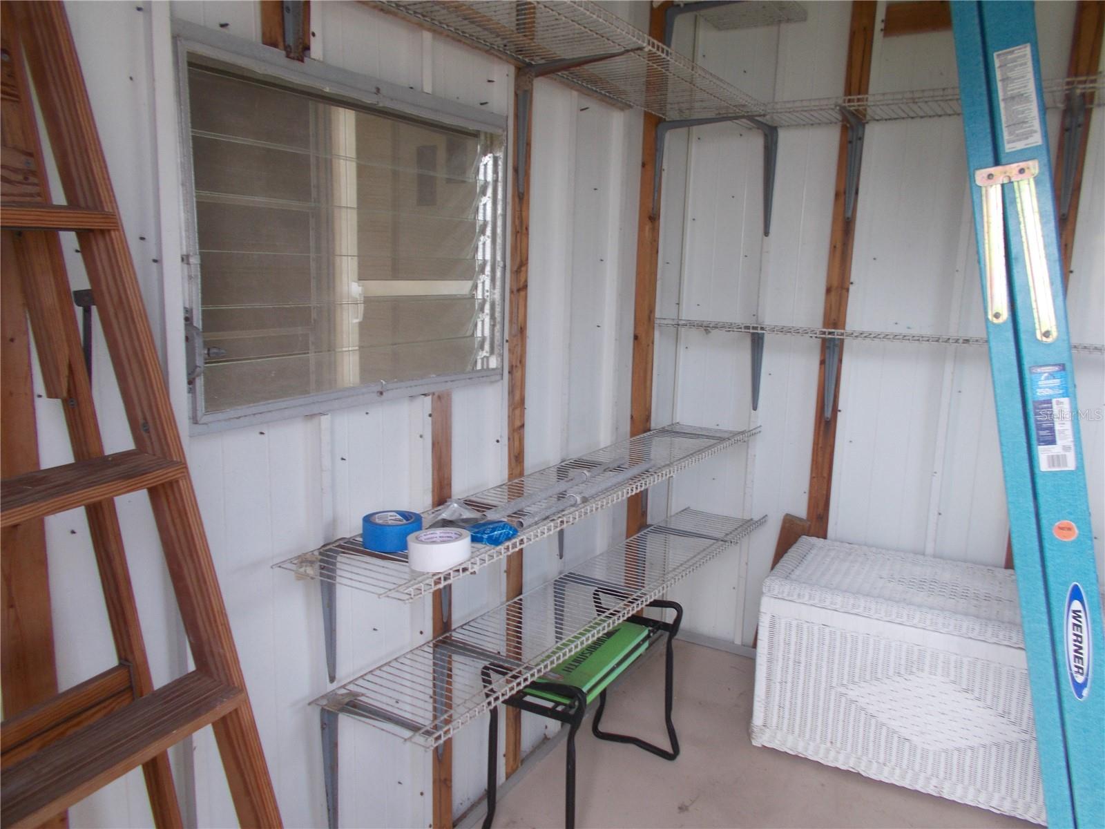 HOLIDAY PARK - Residential