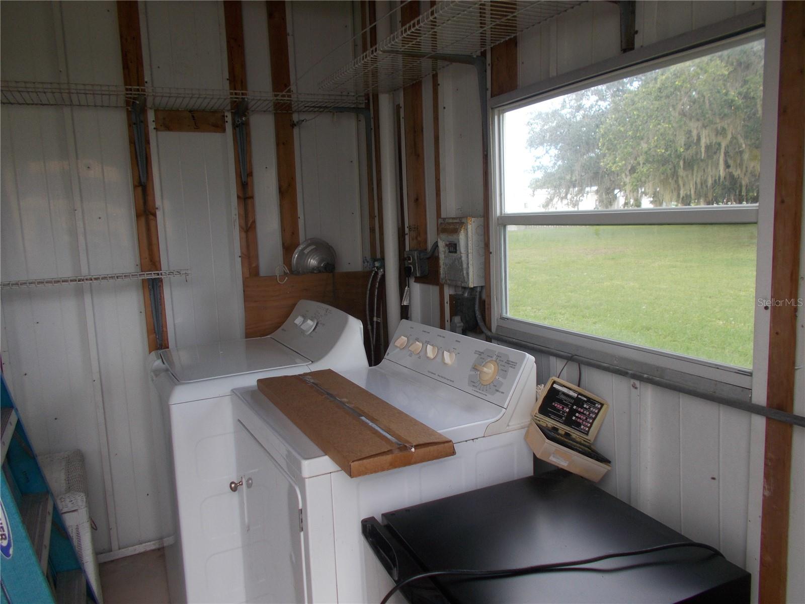 HOLIDAY PARK - Residential