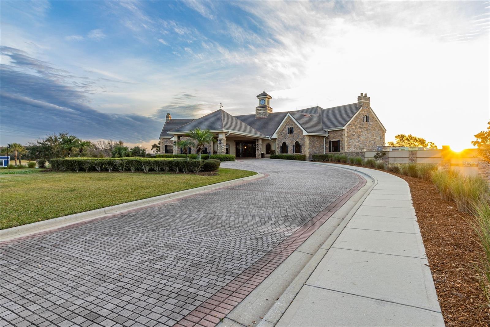 EAGLE CRK PH 01B - Residential Lease