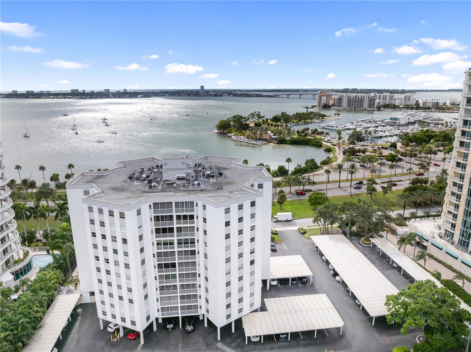 Unit 403 at The Regency House sits on the fourth floor of one of downtown Sarasota's most recognized bayfront addresses, with direct views of Sarasota Bay and Marina Jack's from the main living areas and balcony.
The unit has been fully renovated — new kitchen, updated bathrooms, and no carpet. The layout is open and efficient, with a primary suite featuring a walk-in closet and en suite bath, and a second bedroom with built-in closet. Move-in ready from day one.
A new community pool has been approved for The Regency House, and the seller is covering the assessment in full. The buyer inherits that benefit without the cost.
The building offers 24-hour concierge service, a fitness center, heated pool, and clubroom. Bayfront Park, Main Street, Whole Foods, Selby Gardens, and the Saturday Farmers Market are all within blocks. Lido Beach and St. Armands are minutes by car.
Vacant and easy to show. Financing: cash or conventional. No pets permitted. Association approval required.