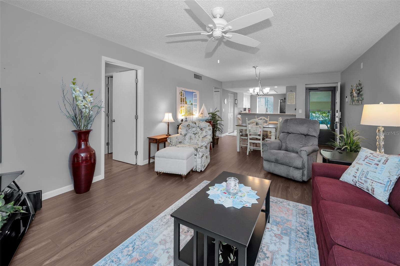 EAST LAKE WOODLANDS CYPRESS ESTATES - Residential