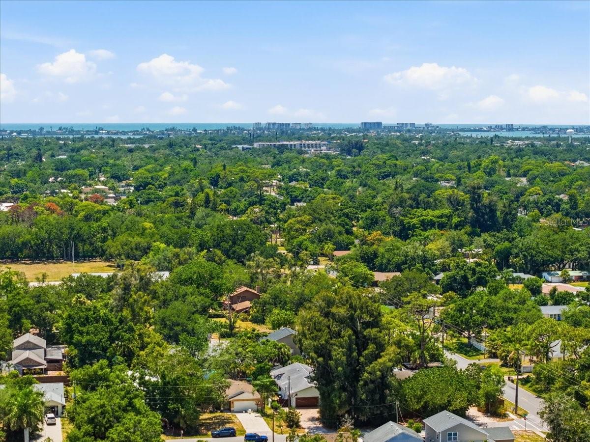 FLORA-VILLA - Residential