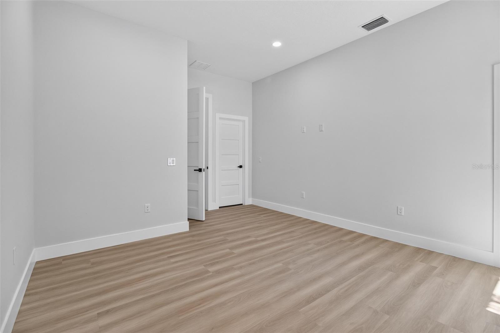 NORTHFIELD MANOR SEC A-2 - Residential