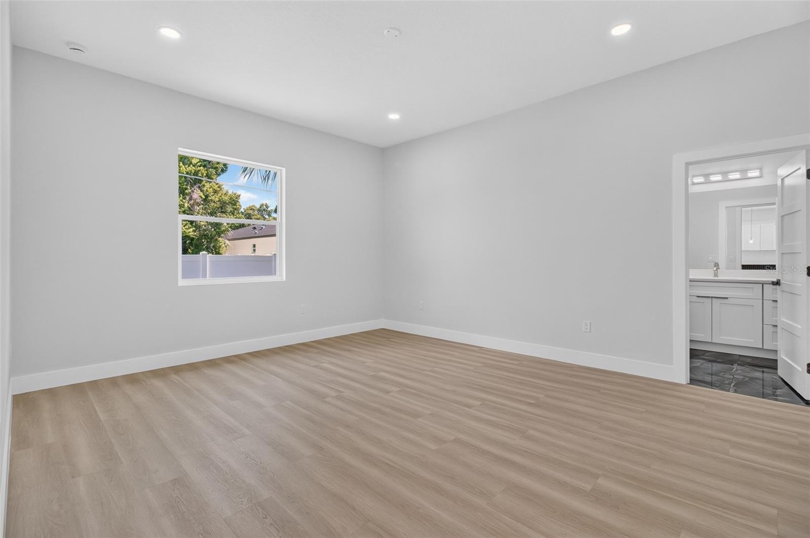 NORTHFIELD MANOR SEC A-2 - Residential