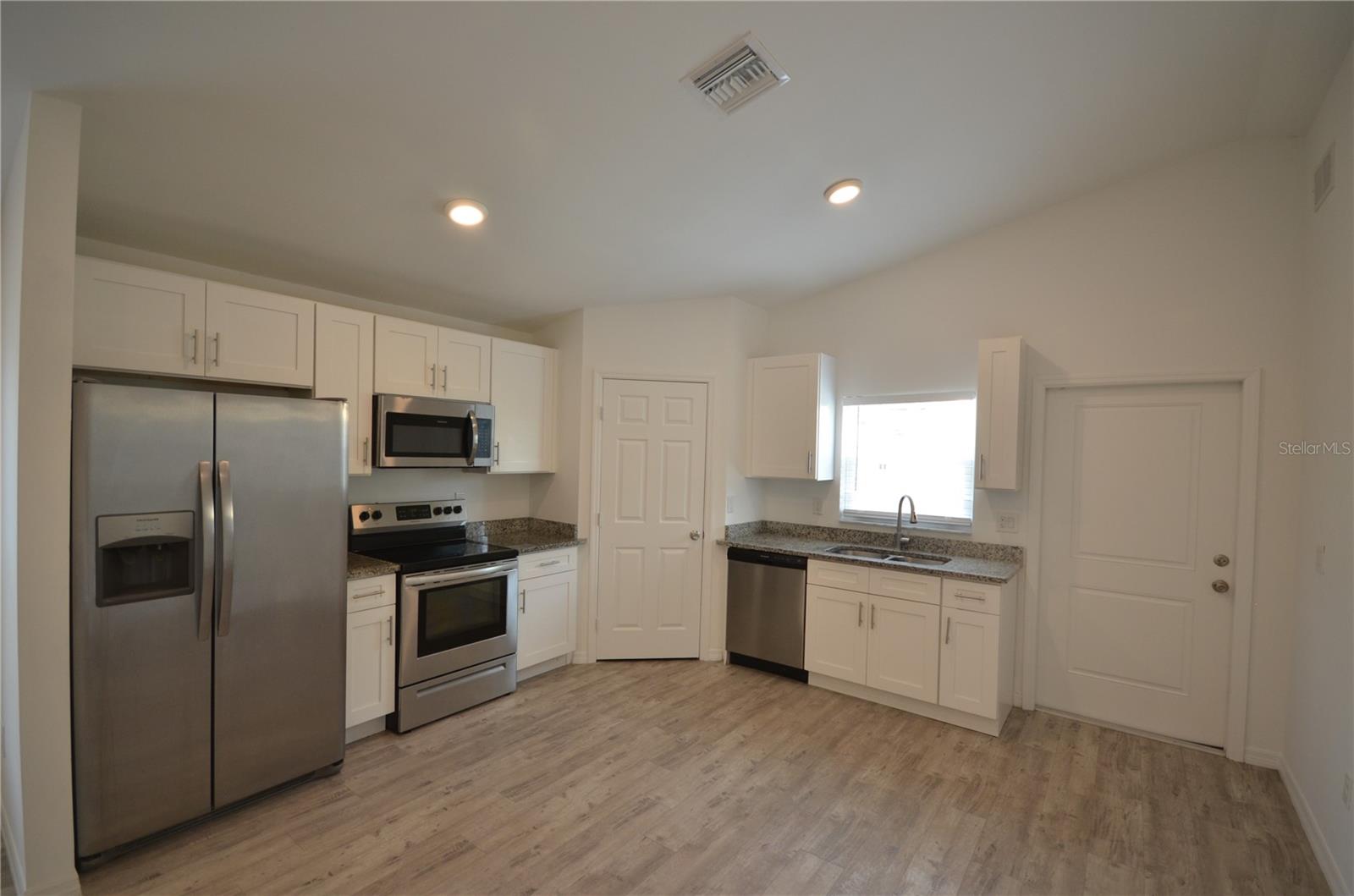CARVER PARK - Residential