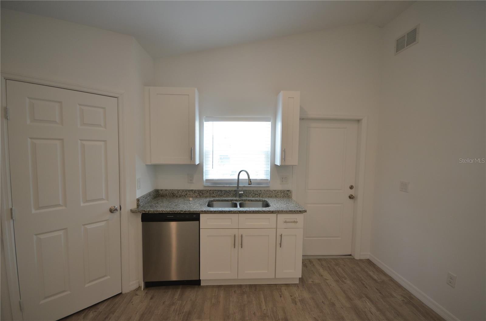 CARVER PARK - Residential