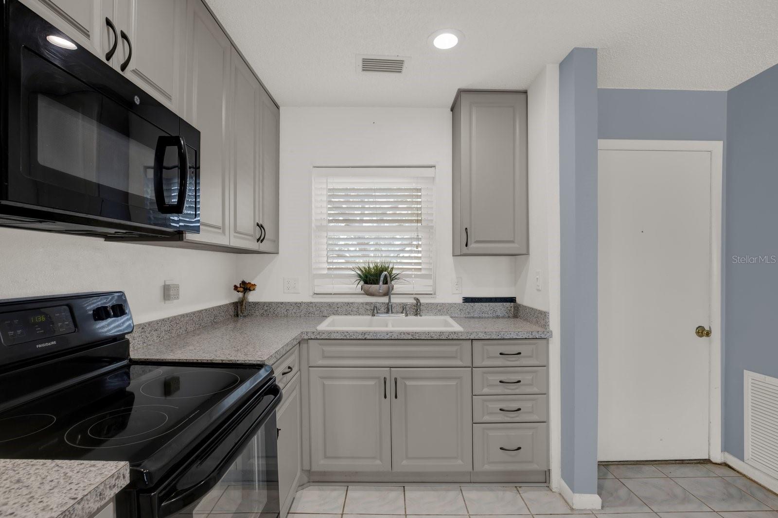 SEA CASTLE CONDO - Residential
