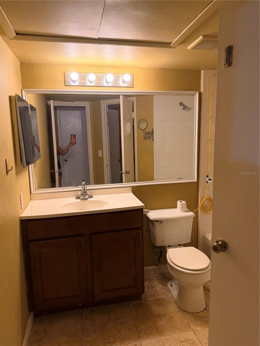 LAKEWOOD PARK A CONDO - Residential
