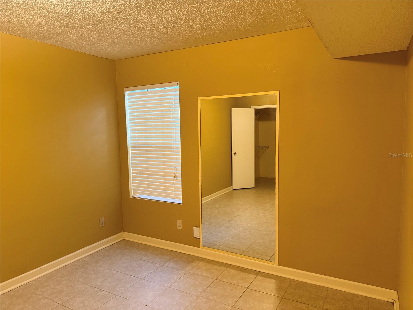 LAKEWOOD PARK A CONDO - Residential