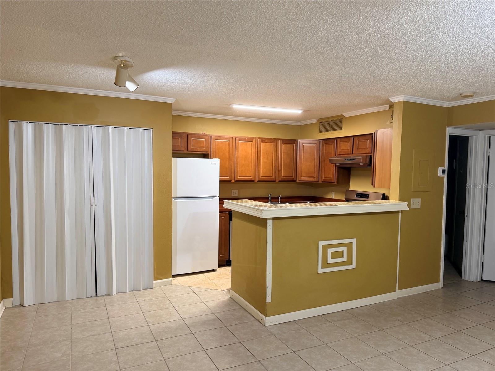 LAKEWOOD PARK A CONDO - Residential
