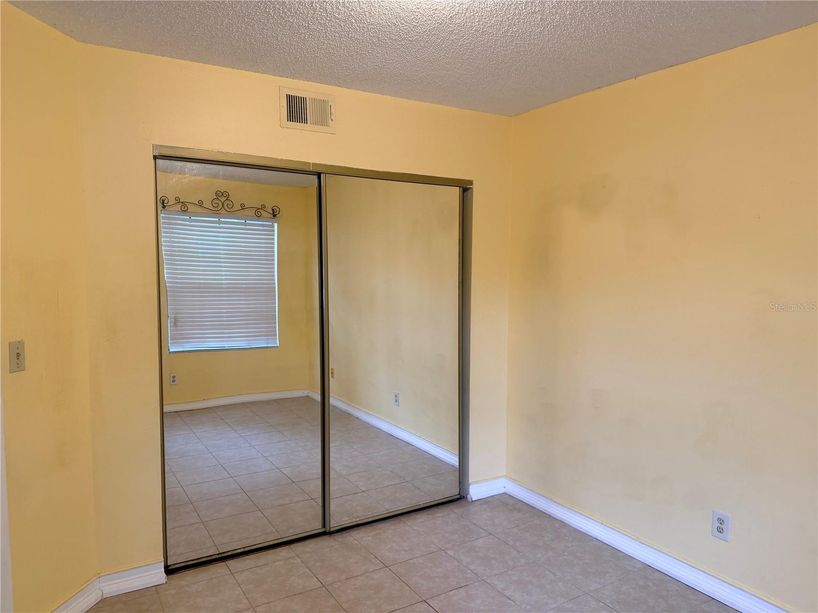 LAKEWOOD PARK A CONDO - Residential