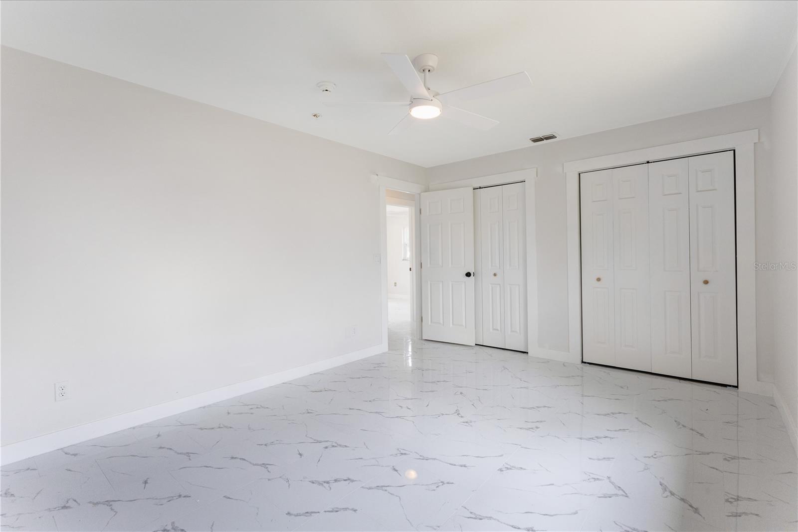 GROVELAND LITTLE OAKS - Residential