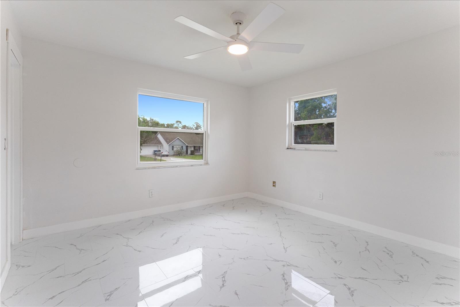 GROVELAND LITTLE OAKS - Residential