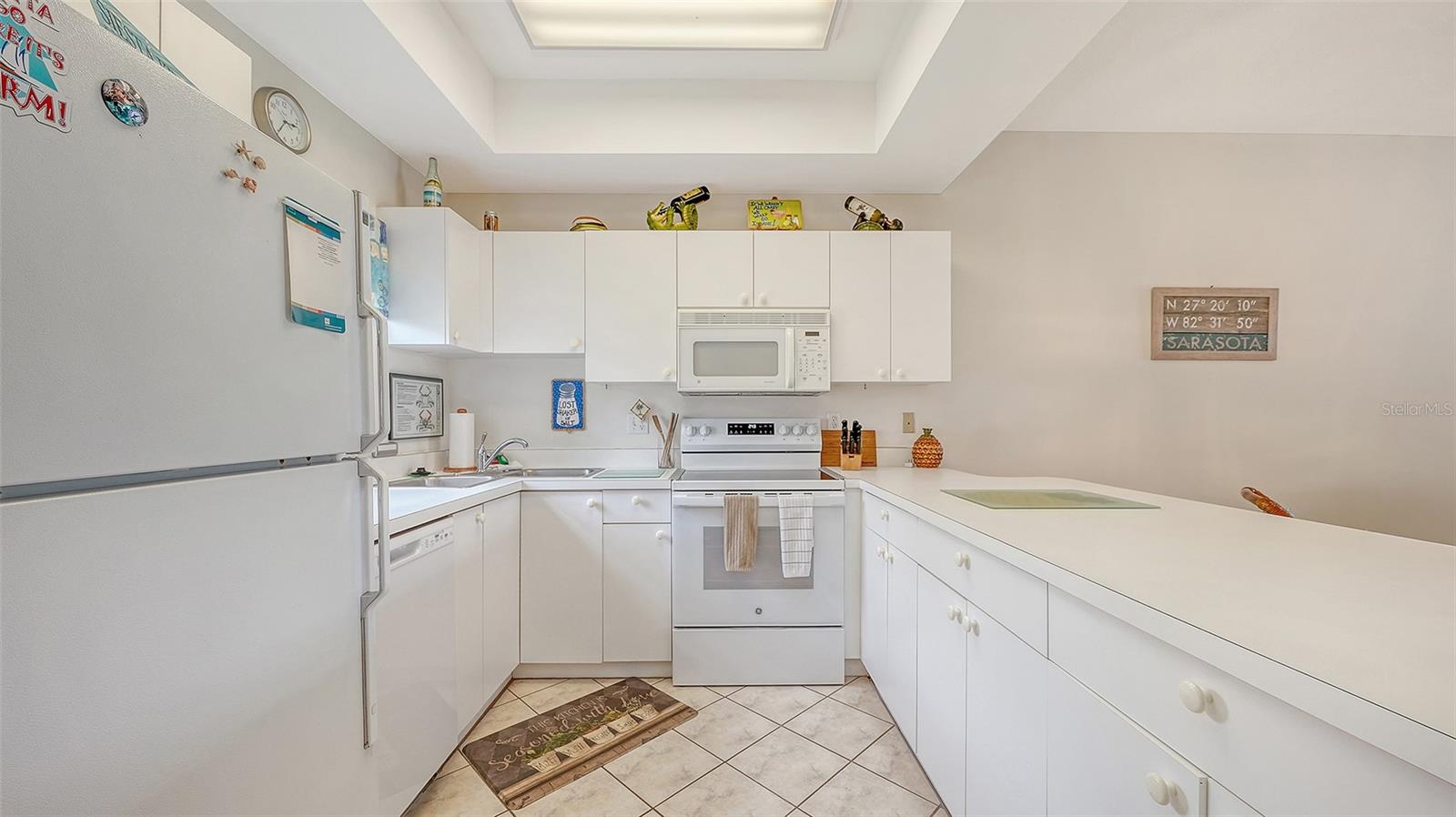 PINESTONE AT PALMER RANCH - Residential