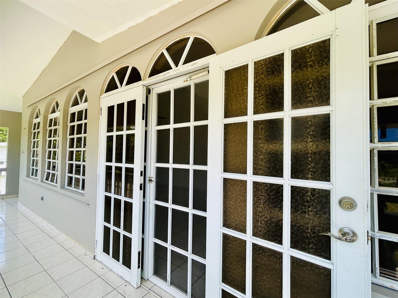 SECTOR CANALES - Residential