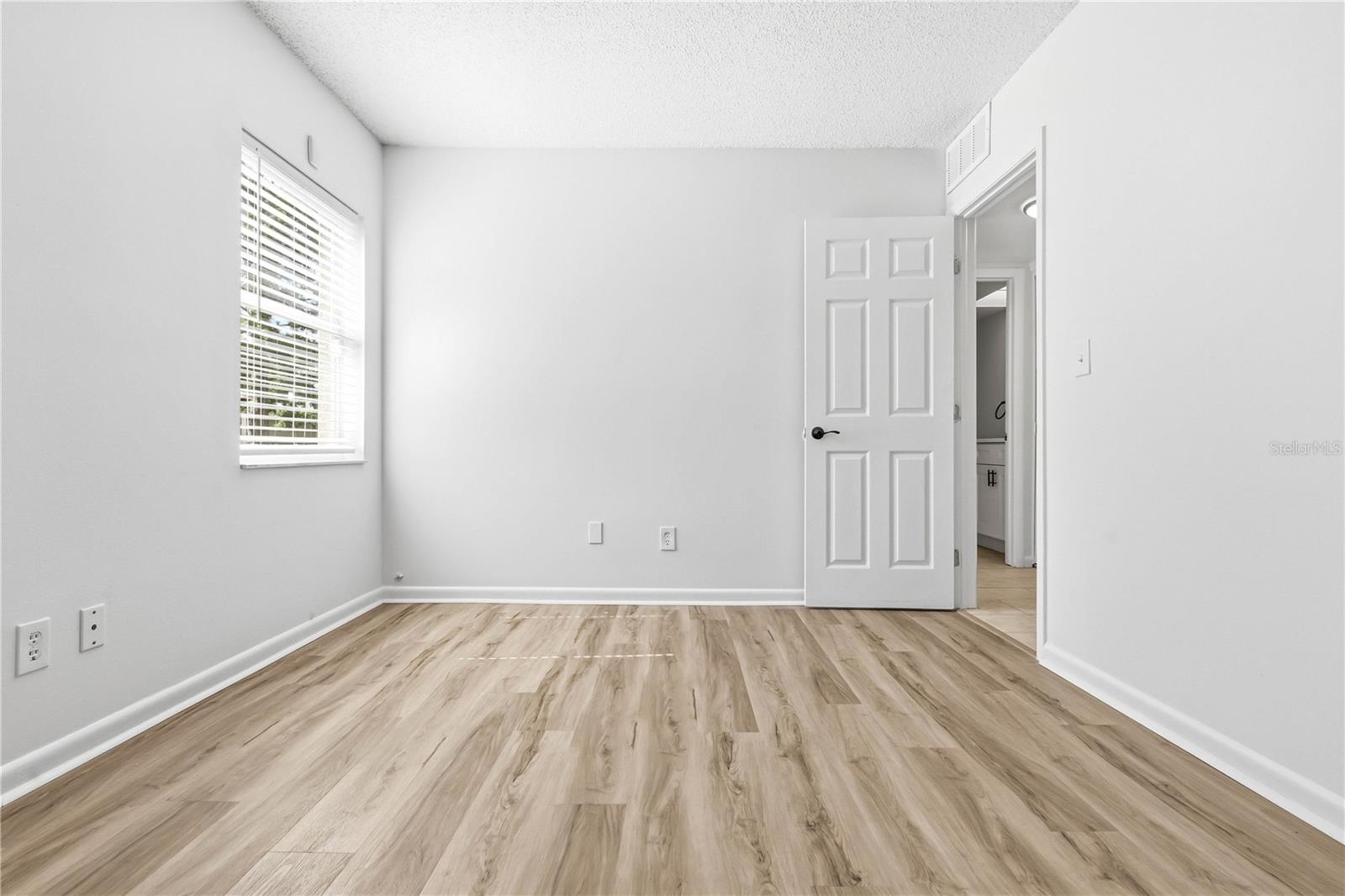 WINDING WOOD CONDO 1XPHASE 1 - Residential
