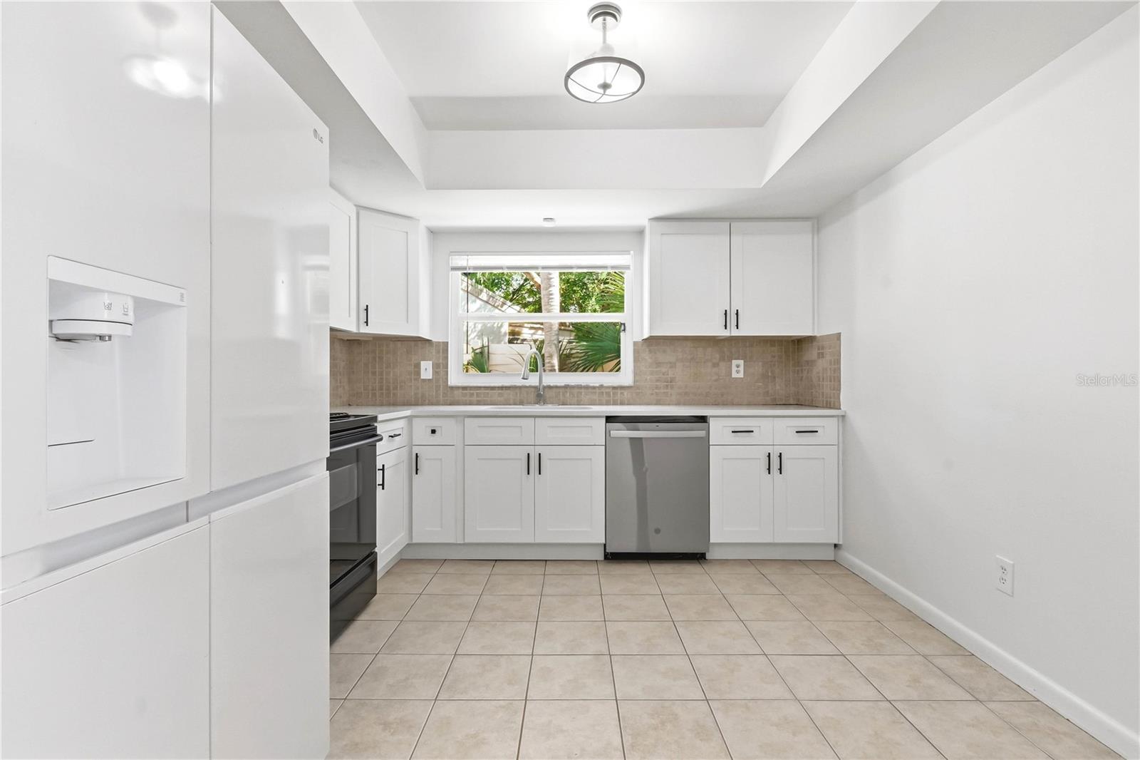 WINDING WOOD CONDO 1XPHASE 1 - Residential