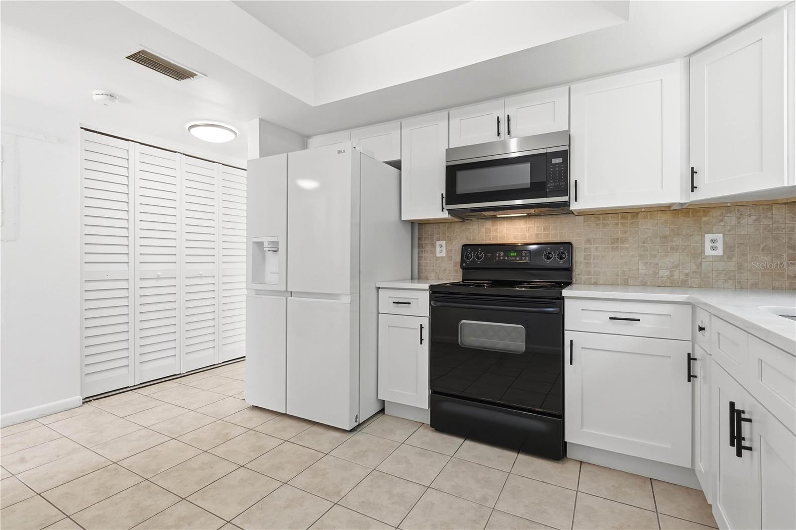 WINDING WOOD CONDO 1XPHASE 1 - Residential