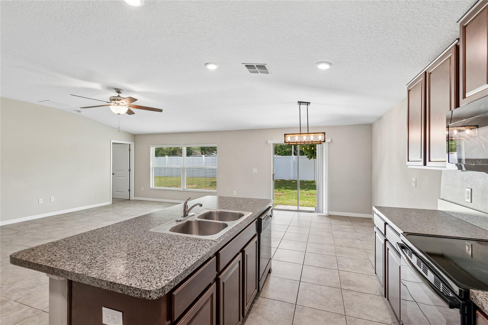 TOUCHSTONE PH 2 - Residential