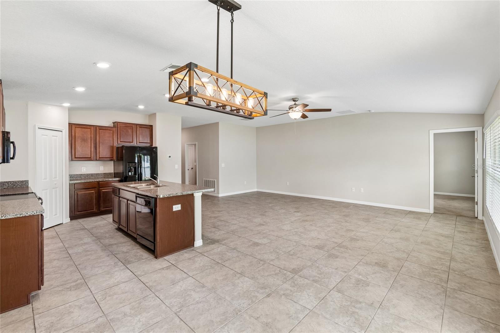 TOUCHSTONE PH 2 - Residential