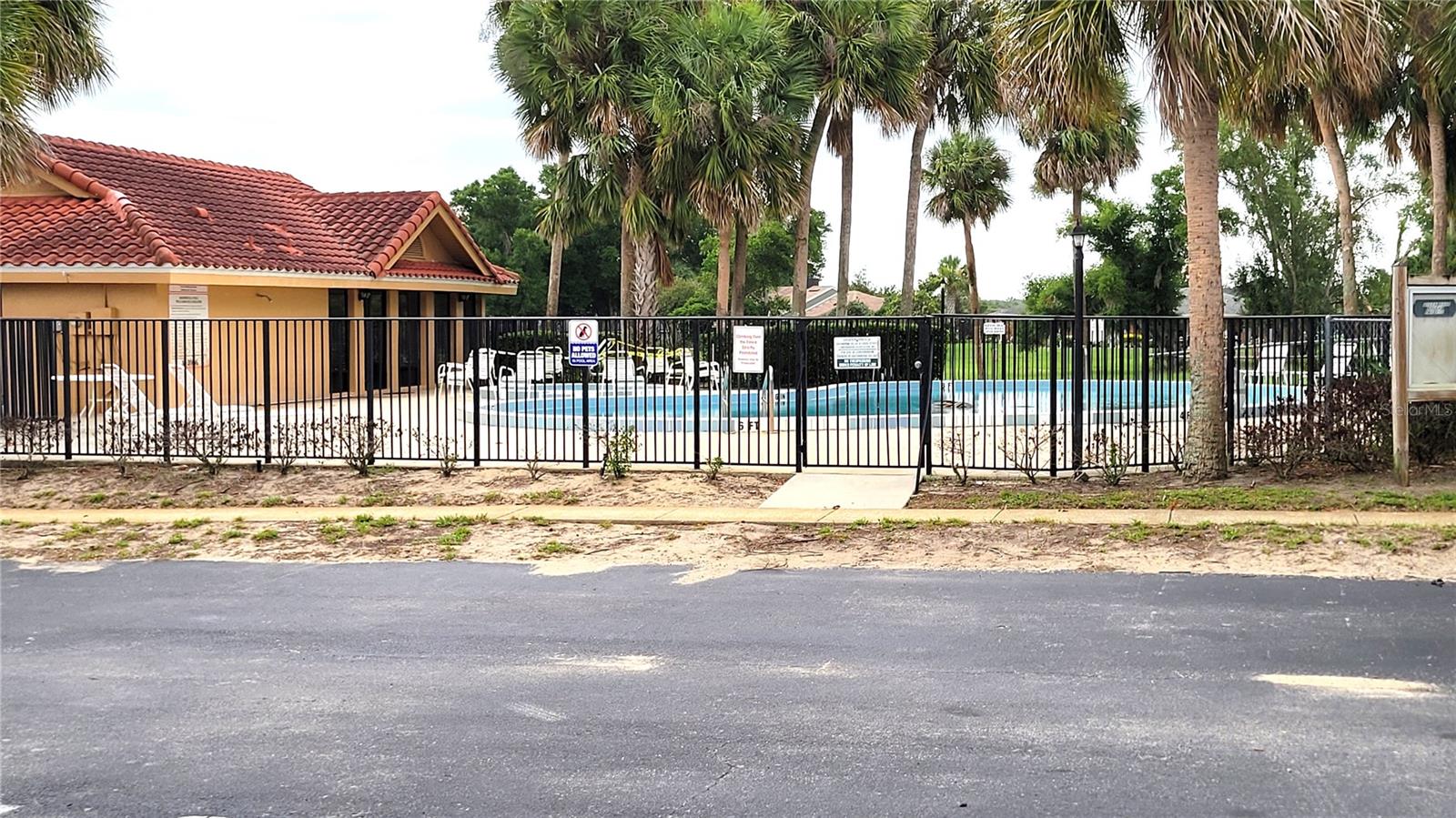GREENBROOK VILLAS AT ERROL ESTATES 01 - Residential Lease