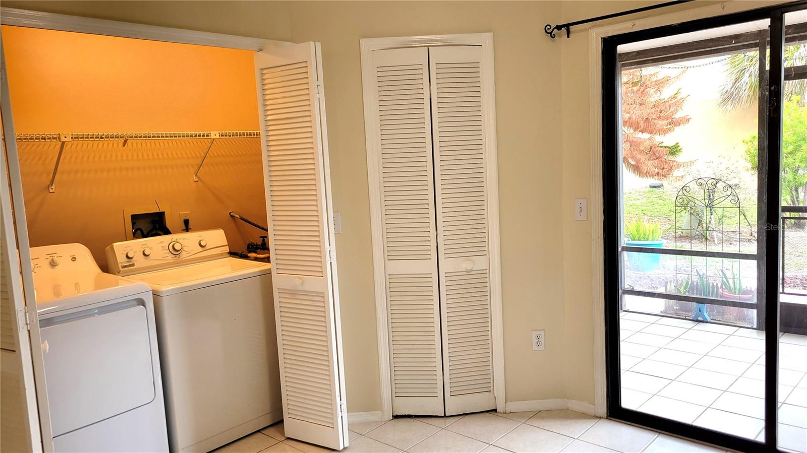 GREENBROOK VILLAS AT ERROL ESTATES 01 - Residential Lease