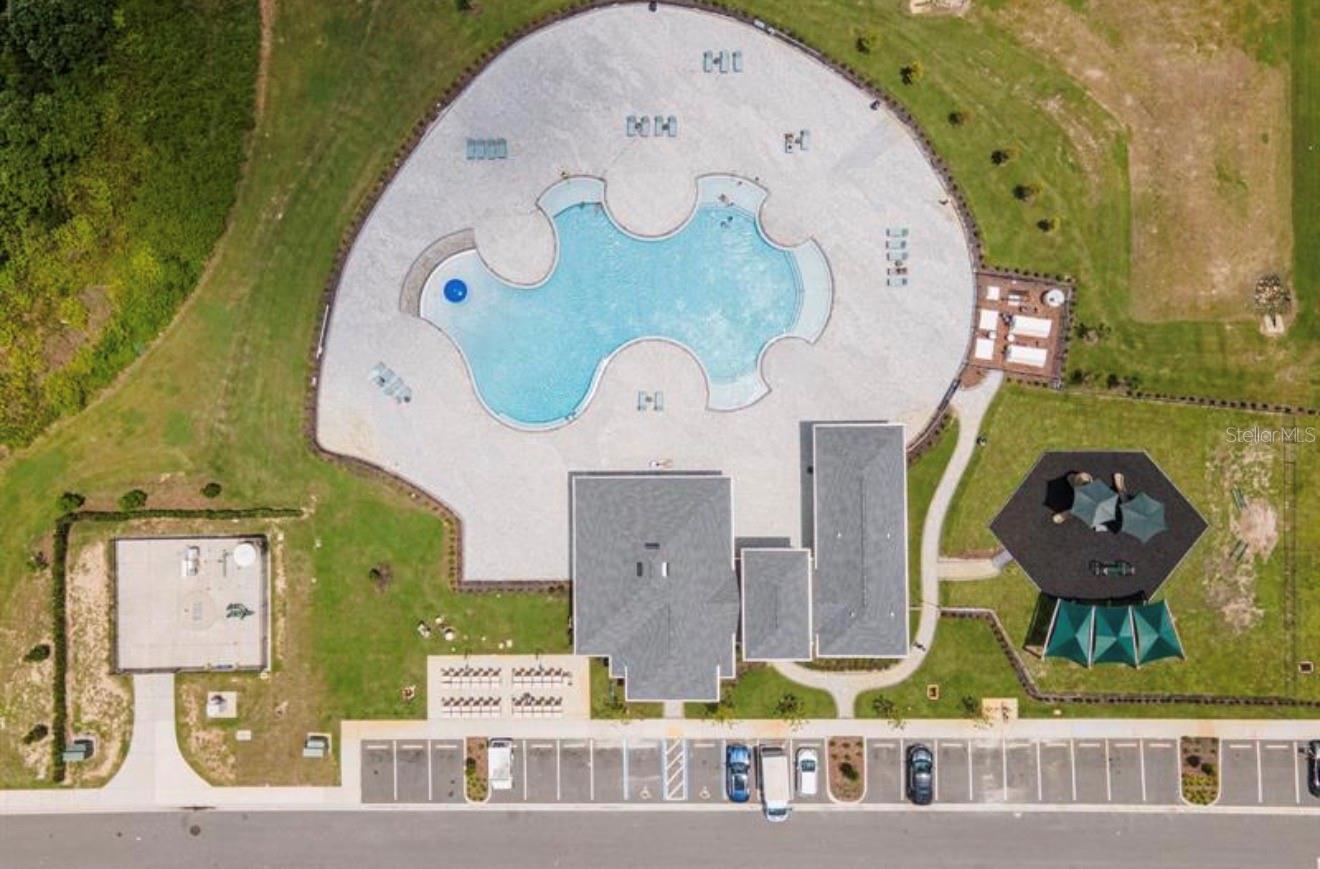 CASCADES PH 1A & 1B - Residential Lease