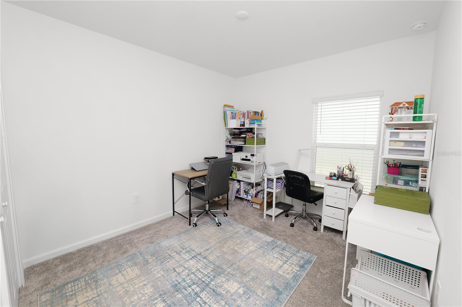 CASCADES PH 1A & 1B - Residential Lease