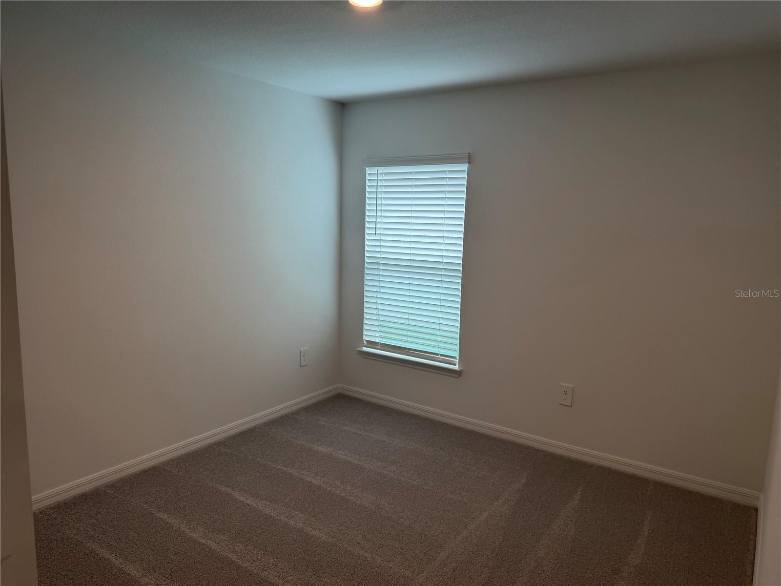 NORTH PK ISLE PH 2C 3B & 4 - Residential Lease
