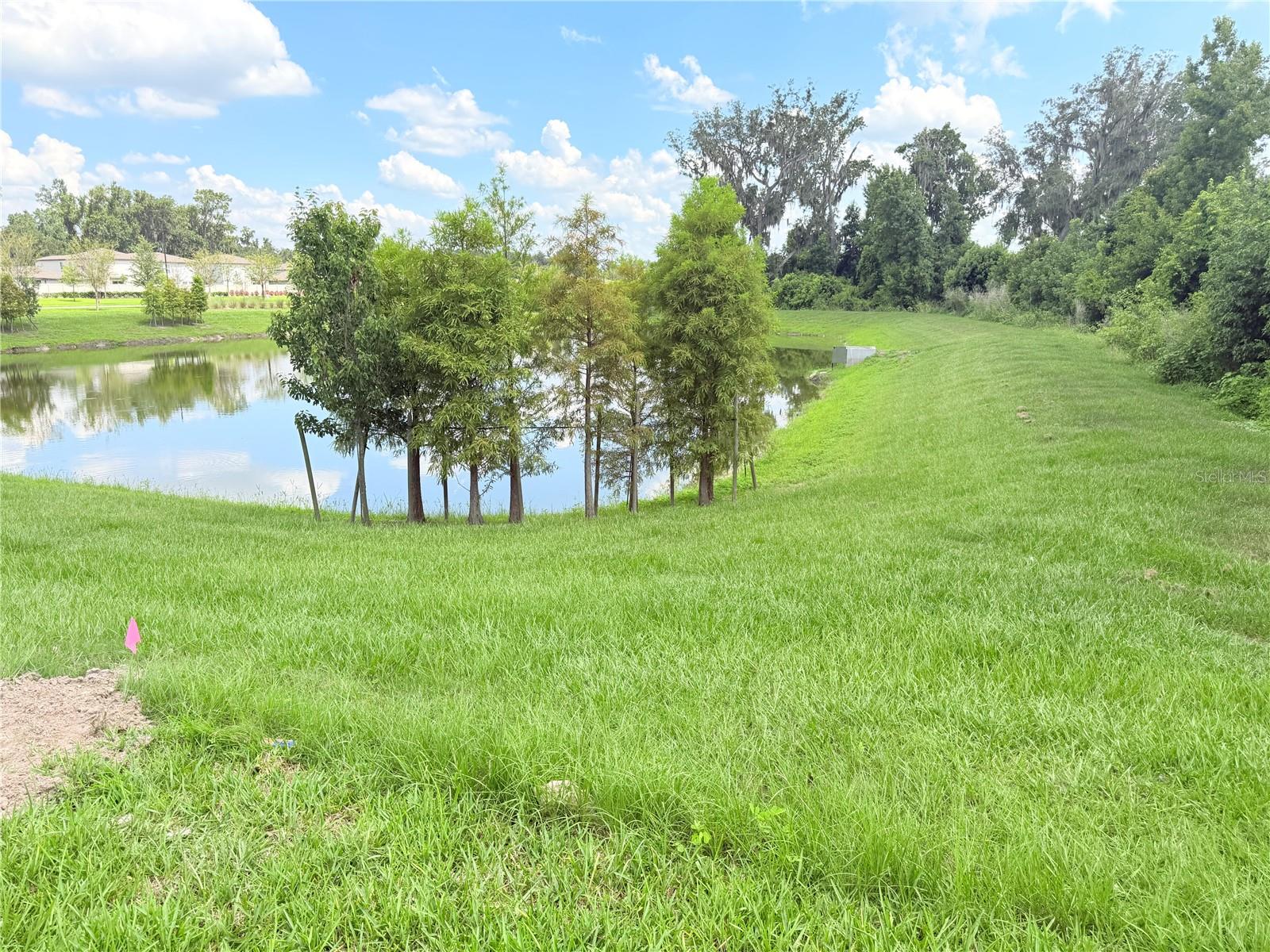 NORTH PK ISLE PH 2C 3B & 4 - Residential Lease