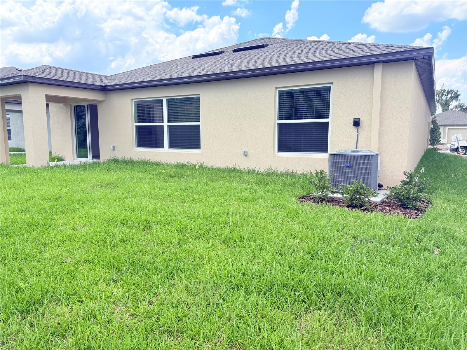 NORTH PK ISLE PH 2C 3B & 4 - Residential Lease