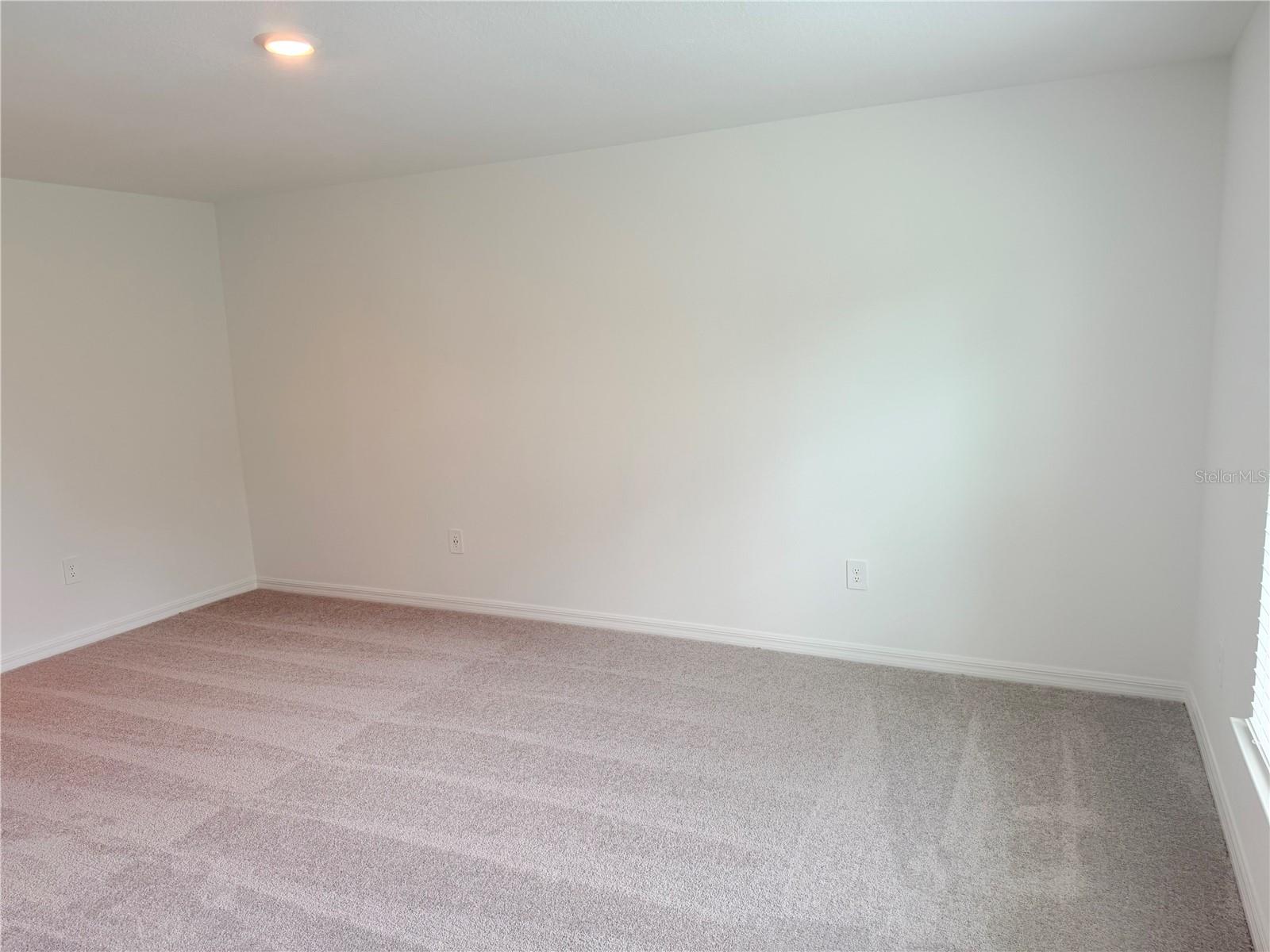 NORTH PK ISLE PH 2C 3B & 4 - Residential Lease