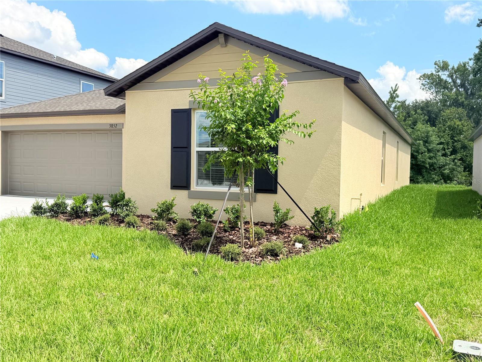 NORTH PK ISLE PH 2C 3B & 4 - Residential Lease