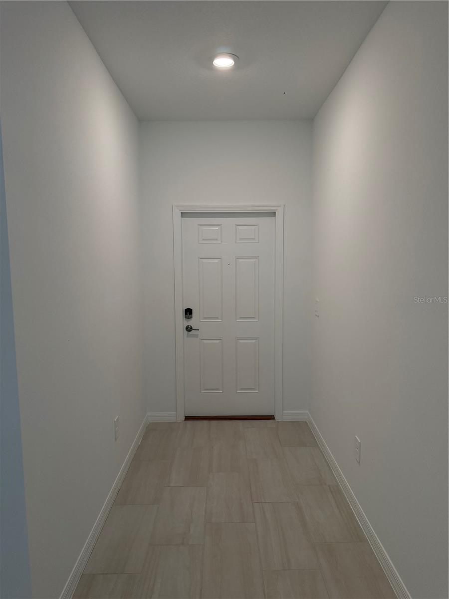 NORTH PK ISLE PH 2C 3B & 4 - Residential Lease