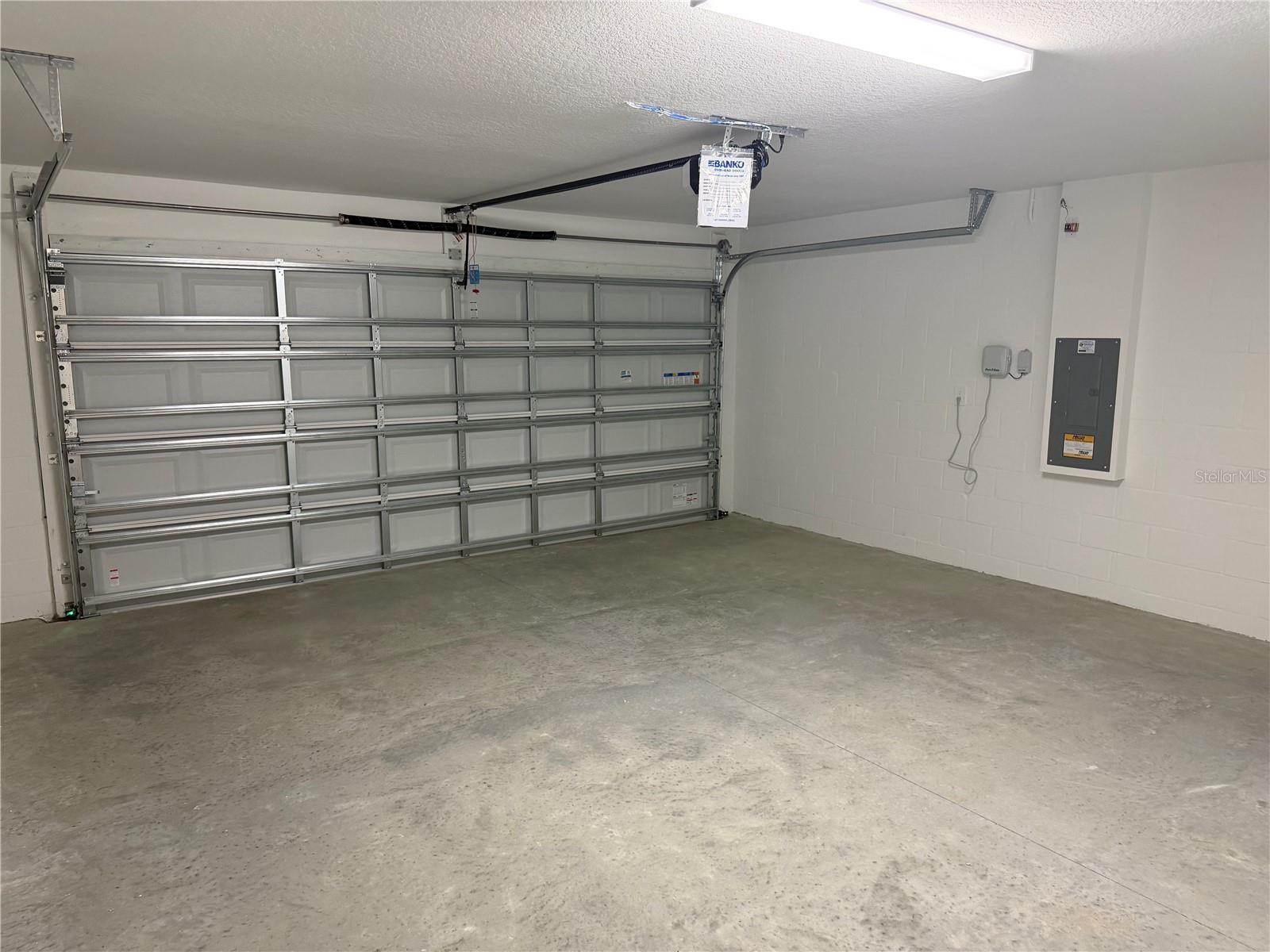NORTH PK ISLE PH 2C 3B & 4 - Residential Lease
