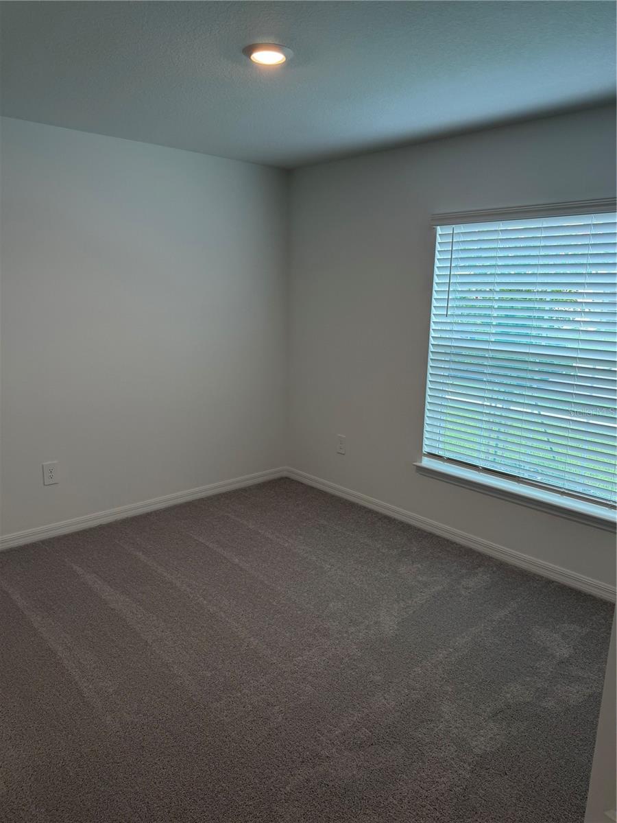 NORTH PK ISLE PH 2C 3B & 4 - Residential Lease