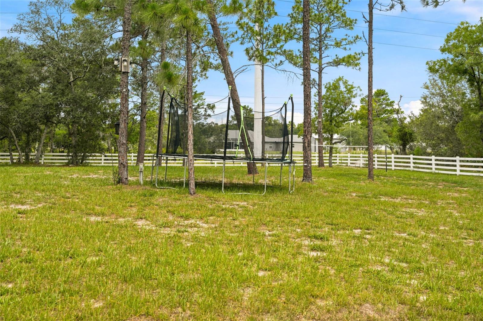 ROYAL HIGHLANDS - Residential