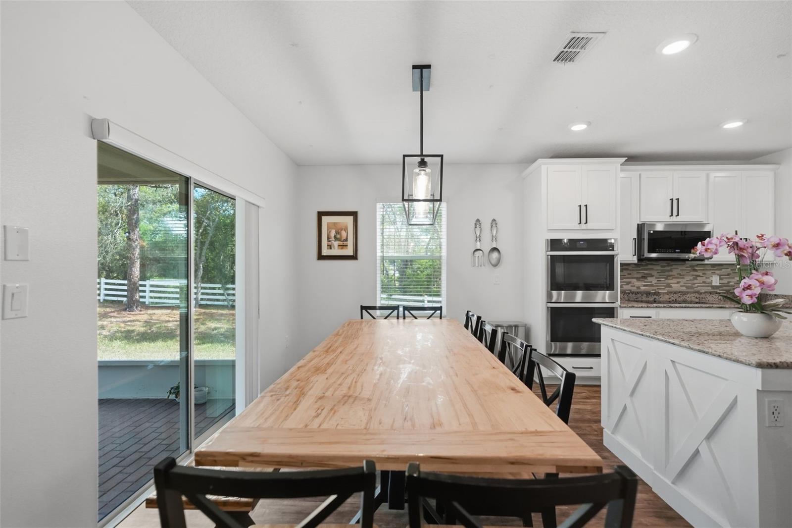 ROYAL HIGHLANDS - Residential