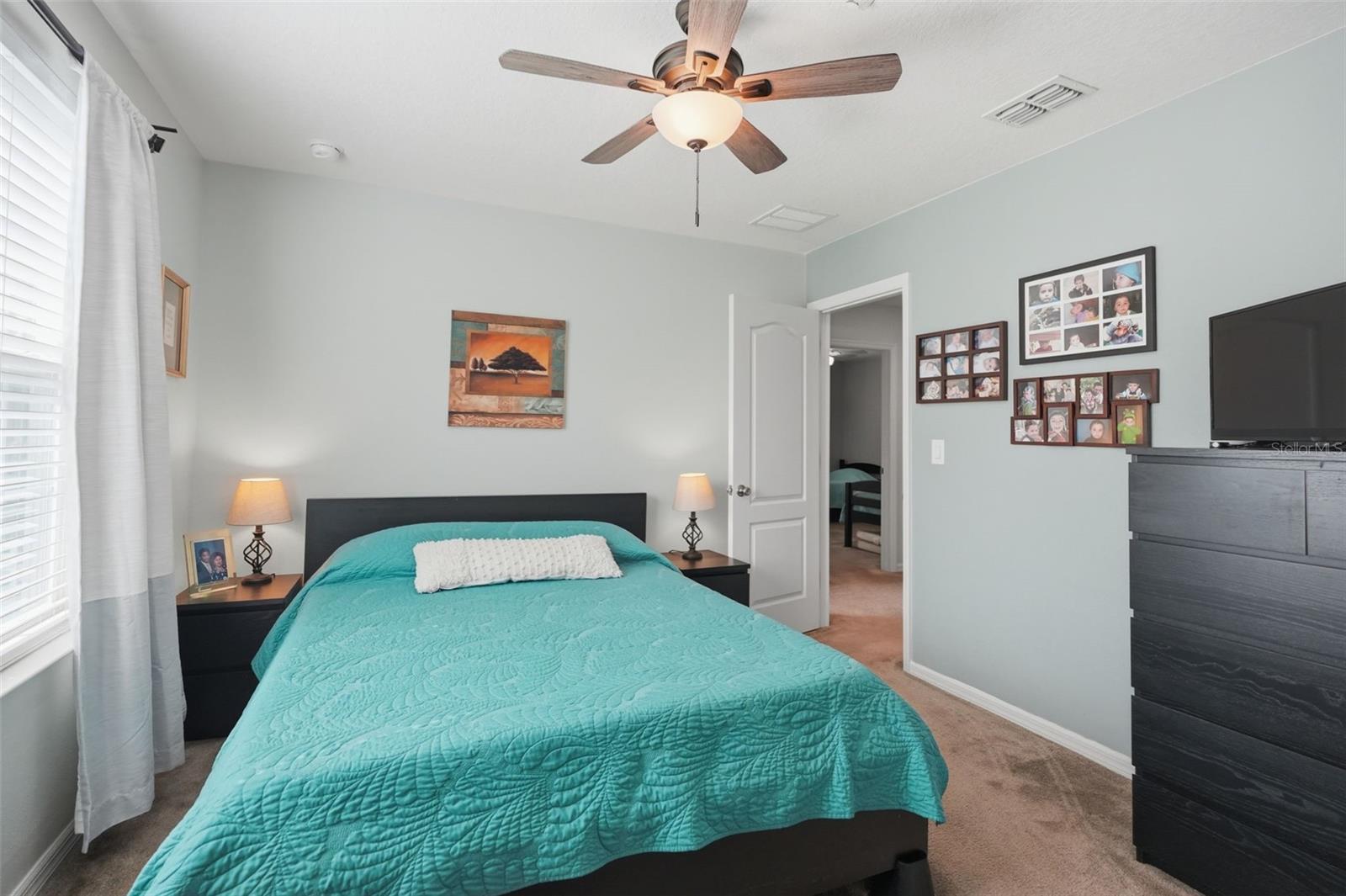 ROYAL HIGHLANDS - Residential