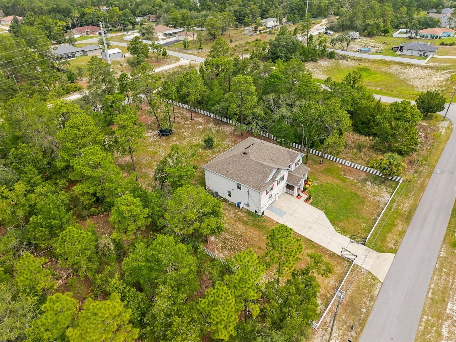 ROYAL HIGHLANDS - Residential