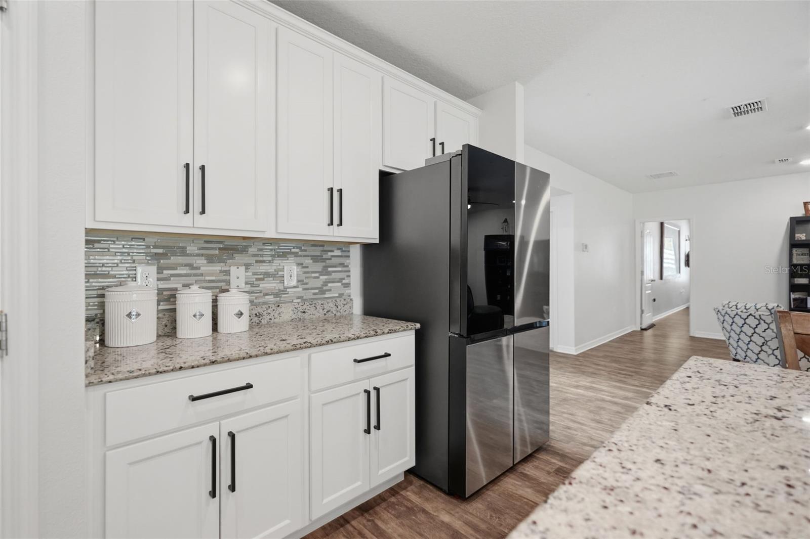 ROYAL HIGHLANDS - Residential