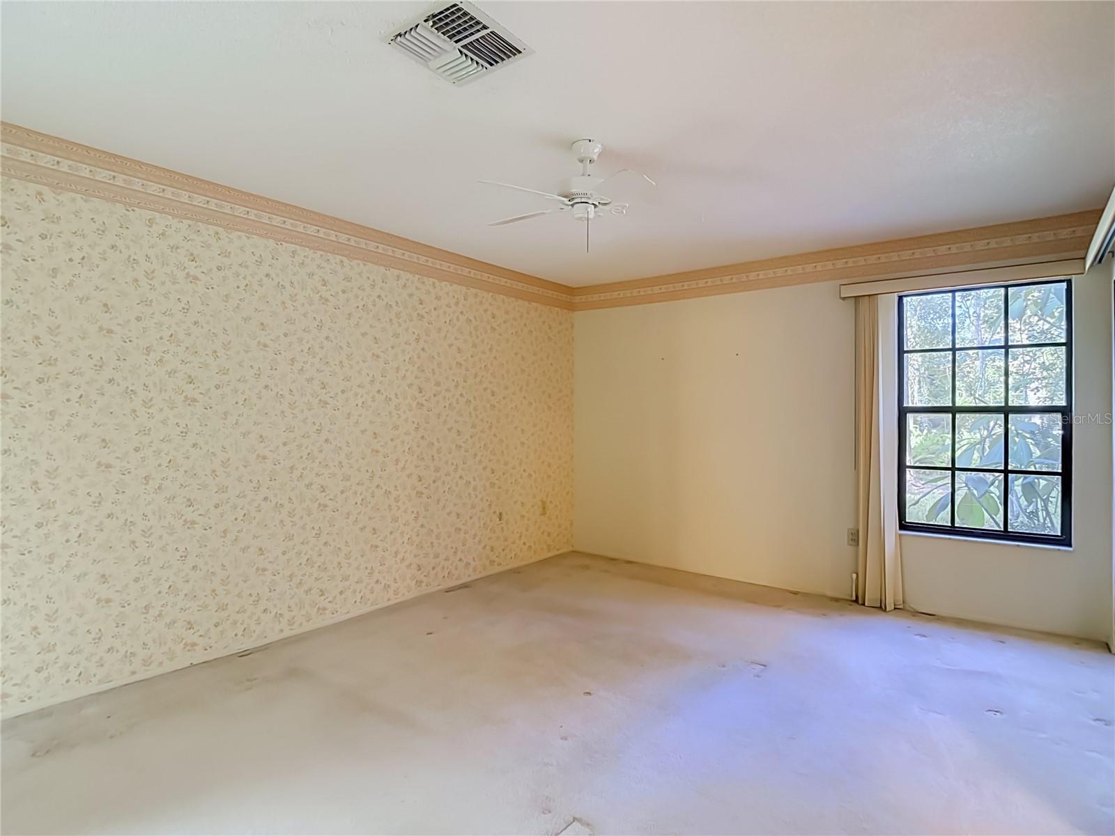 TMBR PINES PN GR VL - Residential