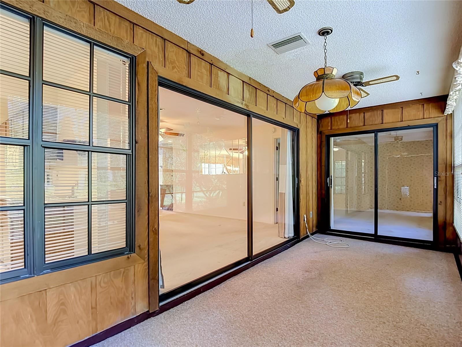 TMBR PINES PN GR VL - Residential