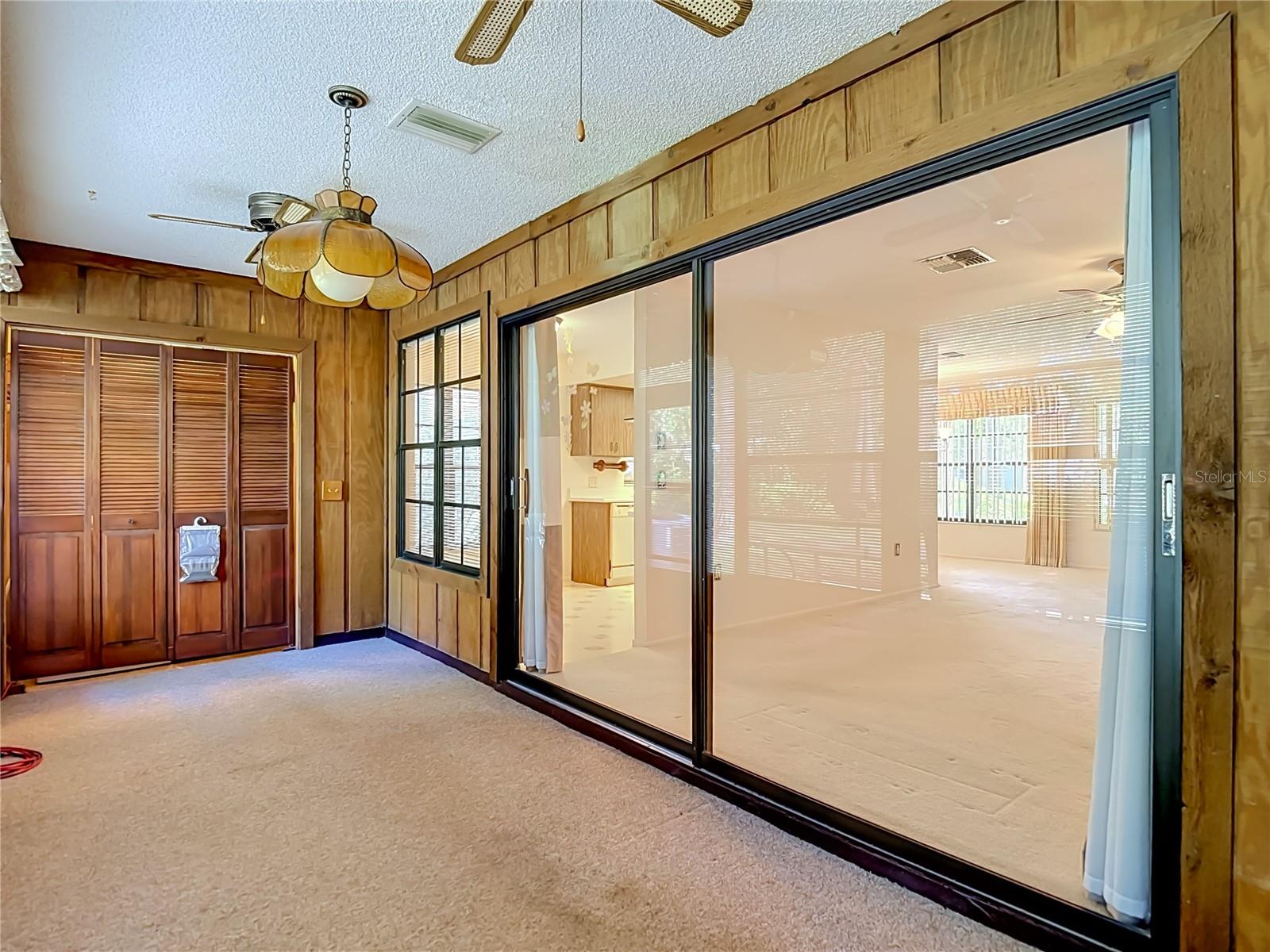 TMBR PINES PN GR VL - Residential