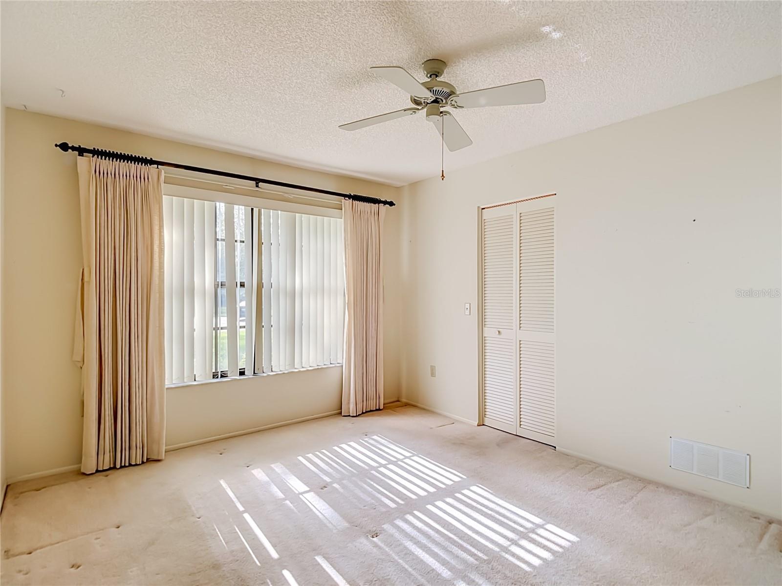 TMBR PINES PN GR VL - Residential