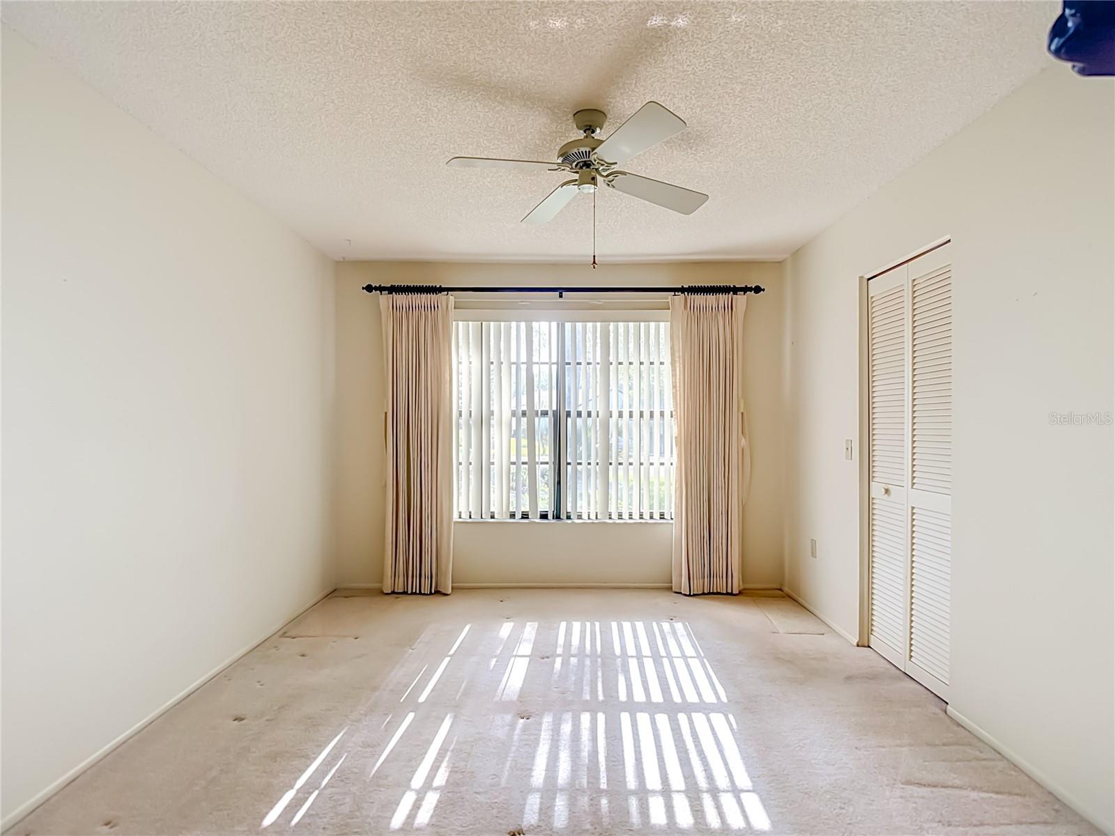 TMBR PINES PN GR VL - Residential
