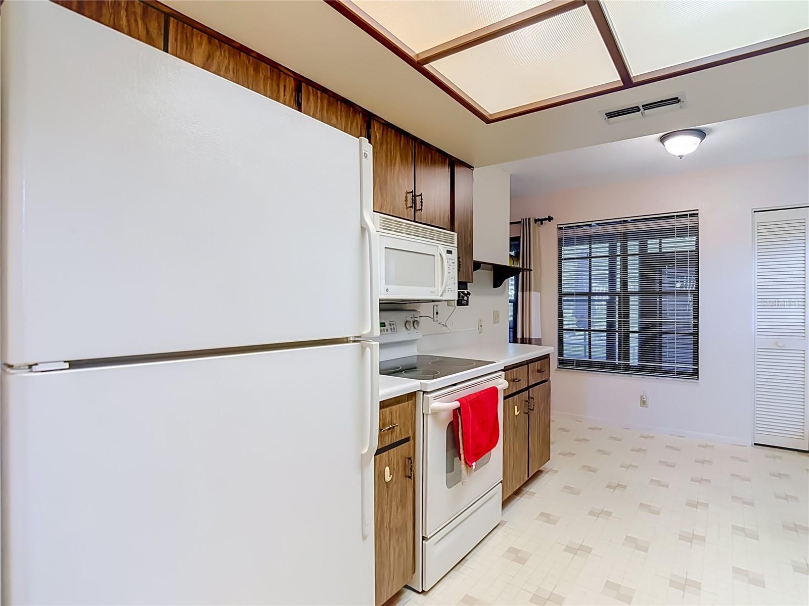 TMBR PINES PN GR VL - Residential